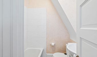 409 East Ave, Bay Head, NJ 08742