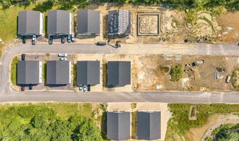 250 Isinglass Cir 37, Barrington, NH 03825