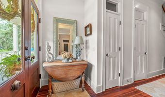 110 Coosaw Club Dr, Beaufort, SC 29907