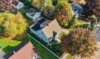 430 E GLENDALE Ave, Appleton, WI 54911