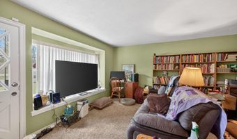 114 Bayview Rd, Athol, ID 83801