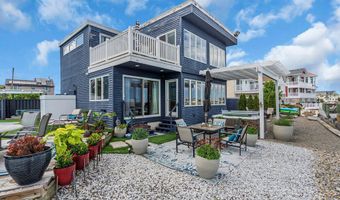 265 Cypress Dr, Bayville, NJ 08721