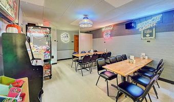 107 N Main Ave, Alburnett, IA 52202