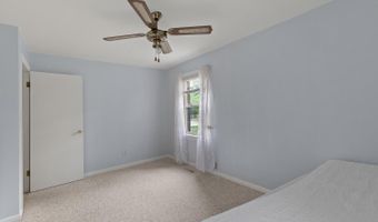 822 Croswell, Adrian, MI 49221