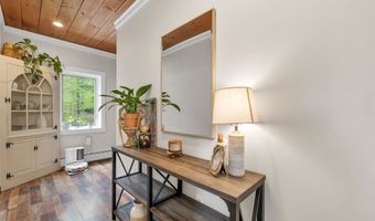 194 Hurricane Rd, Belmont, NH 03220