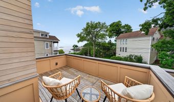 34 Howard Ave, Branford, CT 06405