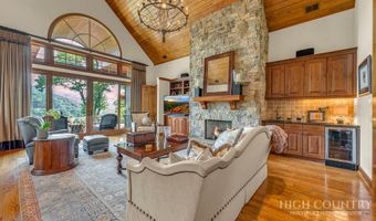 35 Valley Vista Ct, Banner Elk, NC 28604