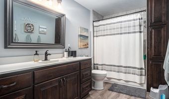 1212 E Cedar St, Brandon, SD 57005