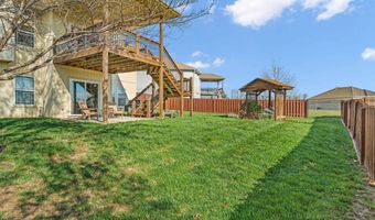 16657 Sandstone Cir, Basehor, KS 66007