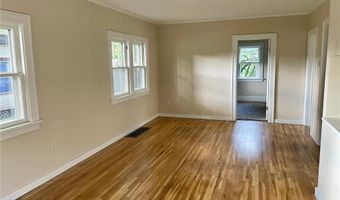 809 6th Ave SE, Austin, MN 55912