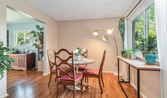 2576 Packard St, Ann Arbor, MI 48104