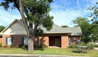 118 Gum St, Ailey, GA 30410