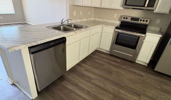 2097 Bentwood Dr, Alexander, AR 72002