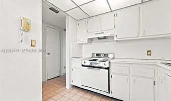 3401 N Country Club Dr 804, Aventura, FL 33180