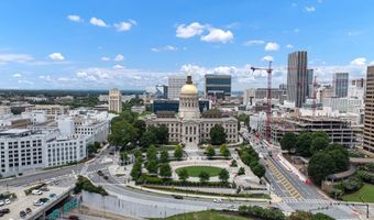 5989 SKYLAR Dr, Atlanta, GA 30336