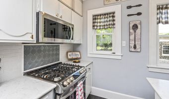 71 Melrose Ave, Albany, NY 12203