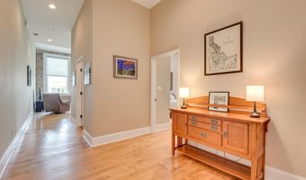 936 Broad St 304, Augusta, GA 30901