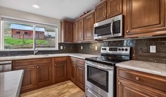 1306 4th St, Asotin, WA 99402