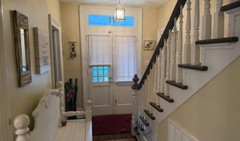 283 Webster St, Alderson, WV 24910