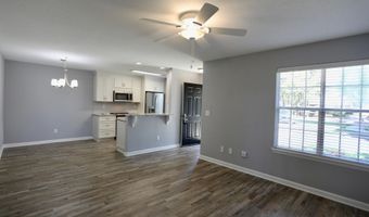 717 Chancery Ln, Aberdeen, NC 28315