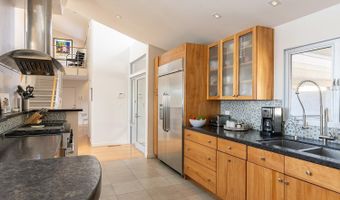 1350 Crestmont Dr, Angwin, CA 94508
