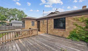 9405 Mackenzie Rd, Affton, MO 63123