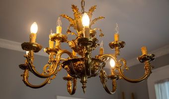 66 Weaver St, Baxley, GA 31513