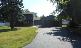 4 N327 7th Ave, Addison, IL 60101