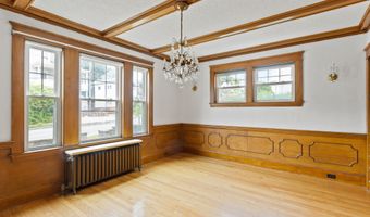175 Summer St, Auburn, ME 04210