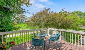 2835 Waterfront Ave, Algonquin, IL 60102