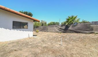 1736 Bellington Ln, Fallbrook, CA 92028