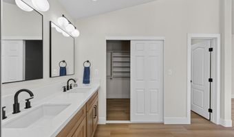 136 Villaggio St, Henderson, NV 89074