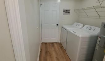 913 Edgemont Cir, Albertville, AL 35950