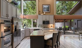 540 Bent Creek Oval, Aurora, OH 44202