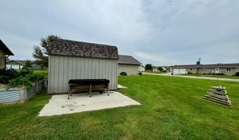 1102 11th Ave, Britton, SD 57430