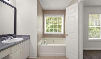 1093 Athena Ct, Acworth, GA 30101