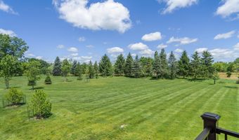 5636 Meadow Ln, Ann Arbor, MI 48105