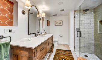 7842 E CAREFREE ESTATES Cir, Carefree, AZ 85377
