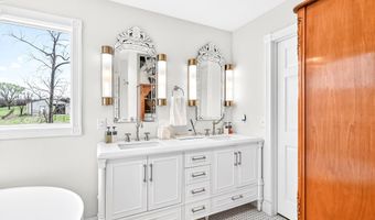 775 E 505th Rd, Aldrich, MO 65601