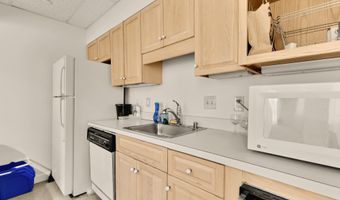 5000 BATTERY Ln 804, Bethesda, MD 20814