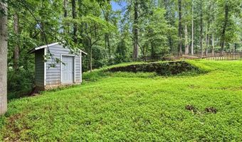 26 Boones Ridge Dr SE, Acworth, GA 30102