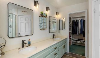 2236 Brookwood Ct, Escondido, CA 92026