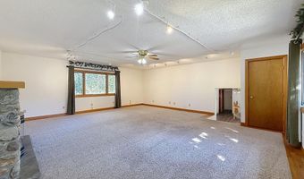 707 Circle Dr, Buffalo, WY 82834