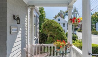 1055 Washington St, Bath, ME 04530