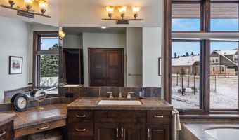 1382 Ponderosa Ridge Dr, Bigfork, MT 59911