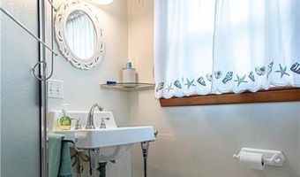 26 Anderson Ave, Coventry, RI 02816