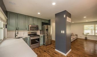 508 Arborwood Dr, Ballwin, MO 63021