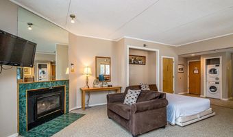 9 F River Run Dr, Bartlett, NH 03838
