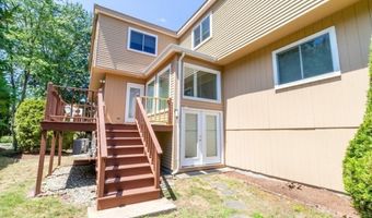 60 Algonquin Trl 60, Ashland, MA 01721