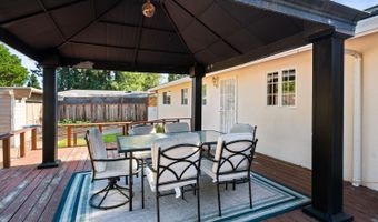 3464 Wallace Rd, Santa Rosa, CA 95404